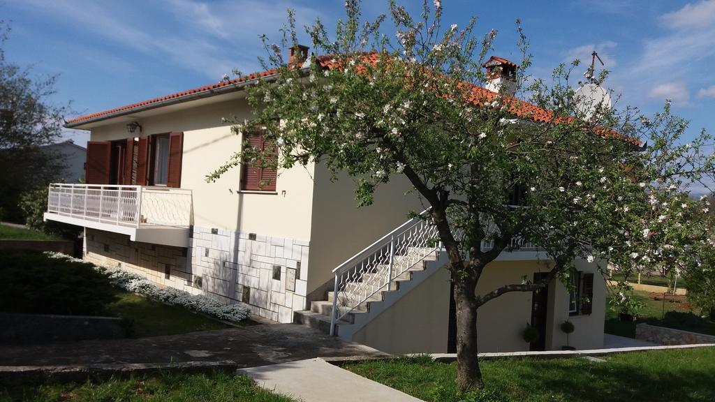 Gianna Apartment Labin Exteriör bild